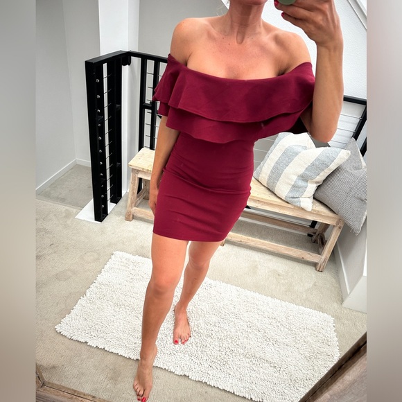 Revolve By the way burgundy Rhiannon off the shoulder ruffle mini dress fall S - Picture 3 of 14